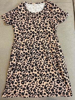 Leopard print t shirt mini dress